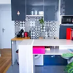 Designe Apartment In Montmartre