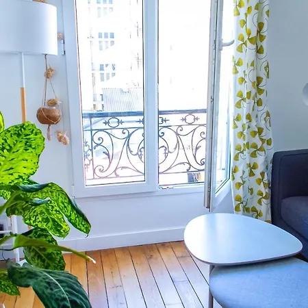 Designe In Montmartre *