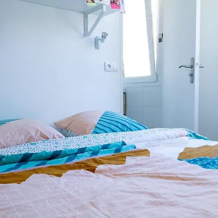 Designe In Montmartre Apartment